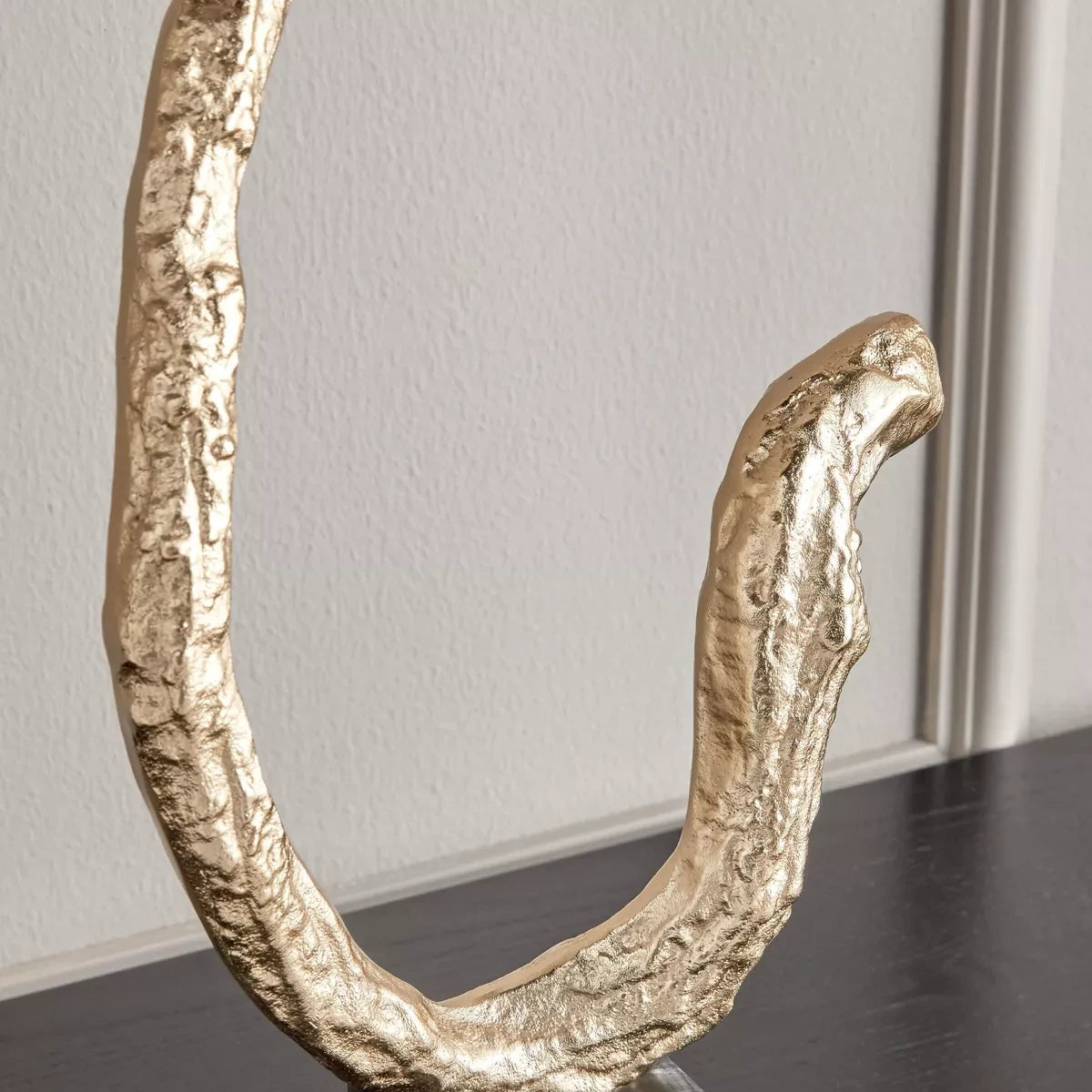 A decorative piece in the shape of a tree branch - Global Lux