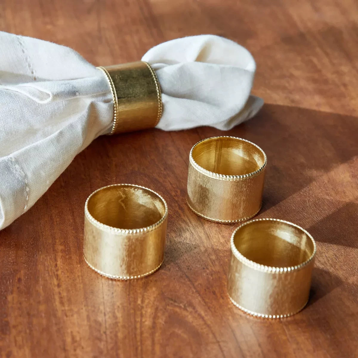 4-piece table napkin ring set - Regal - 4 cm